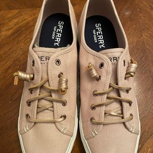 Sperry Top-Sider women size 9.5 Sky Sail Rose New with Tag